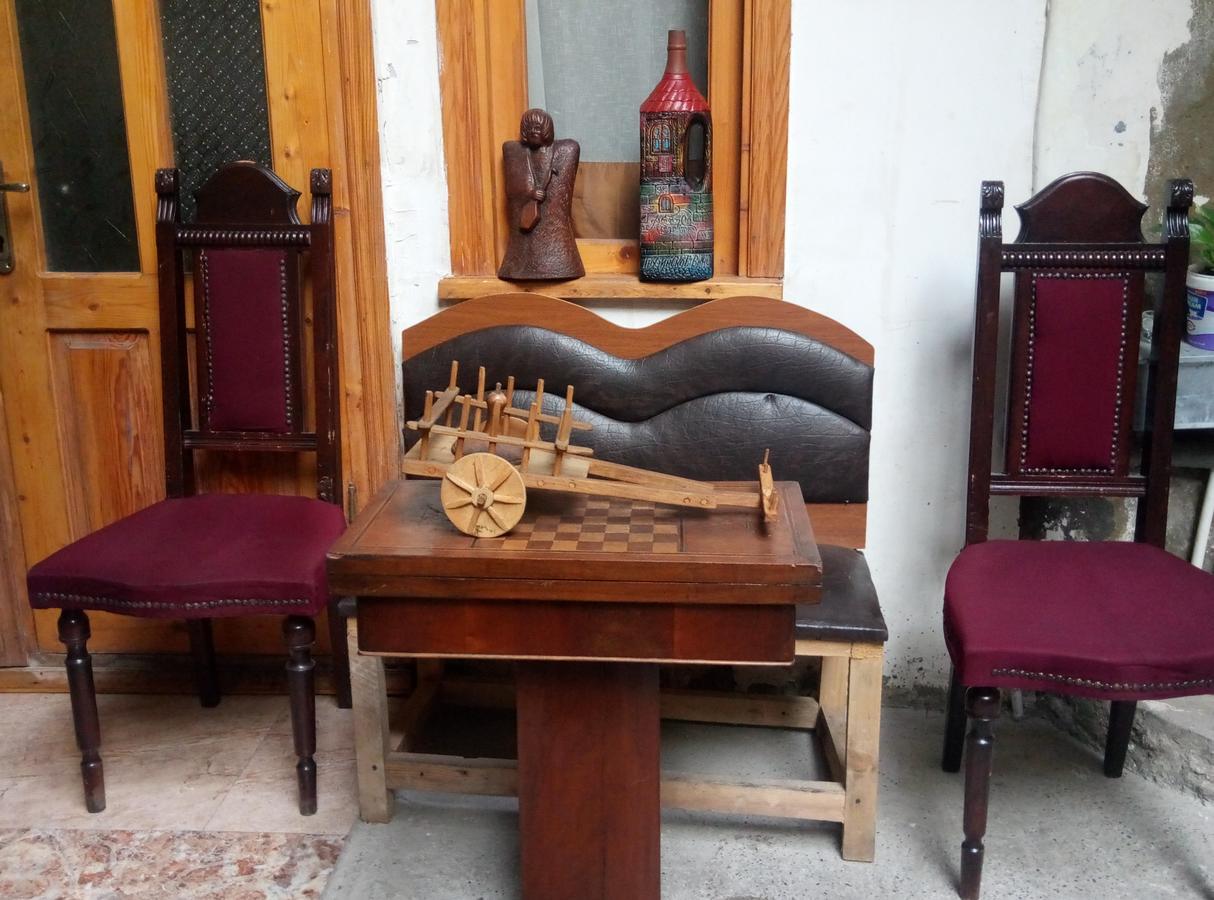 Jeki'S Apartment In Old Τυφλίδα Εξωτερικό φωτογραφία